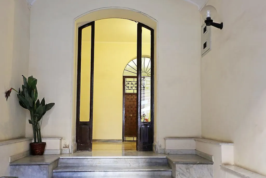 Adorasuite 2 Roma Konukevi